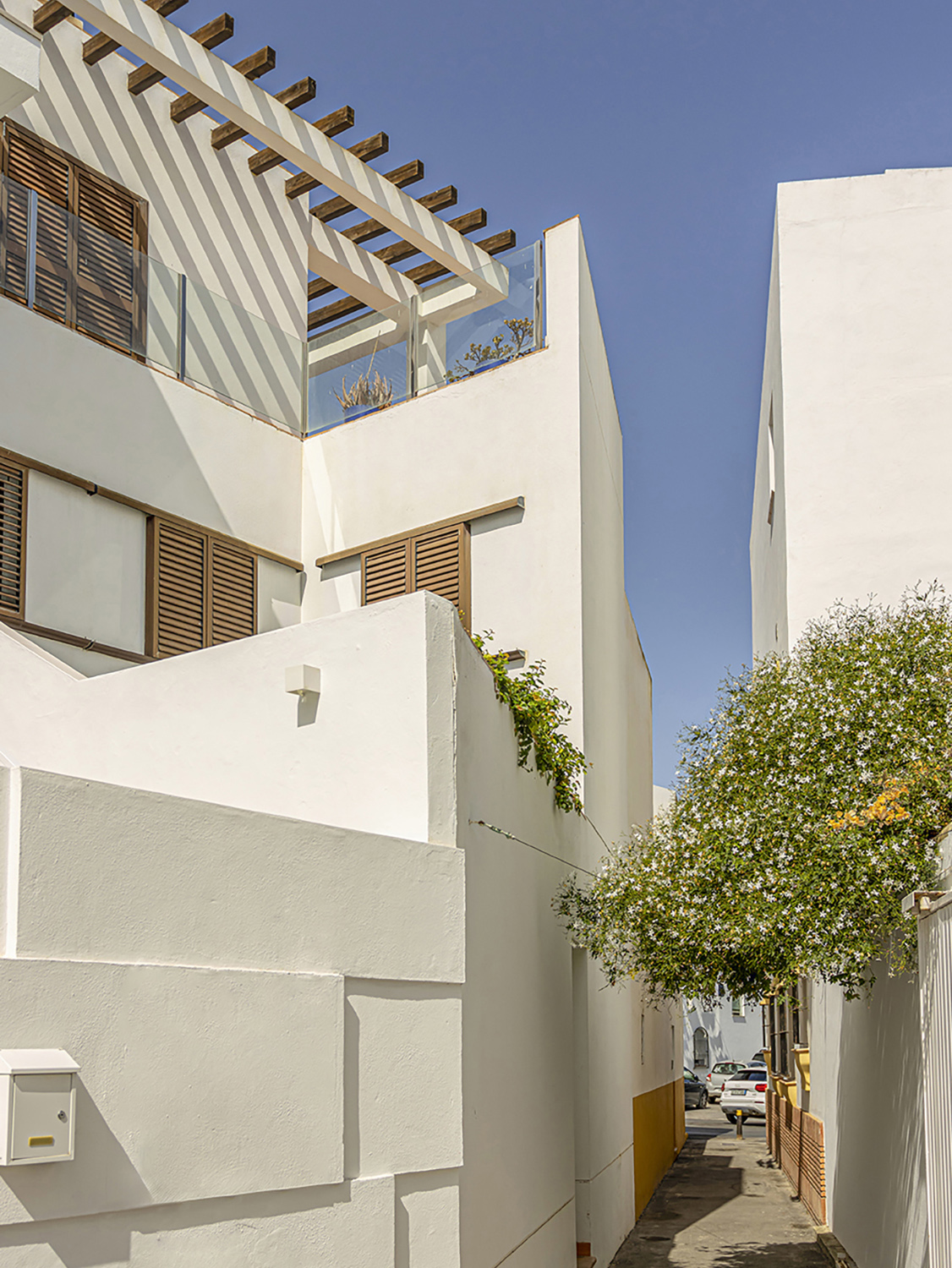 Casera Collections - The Homes