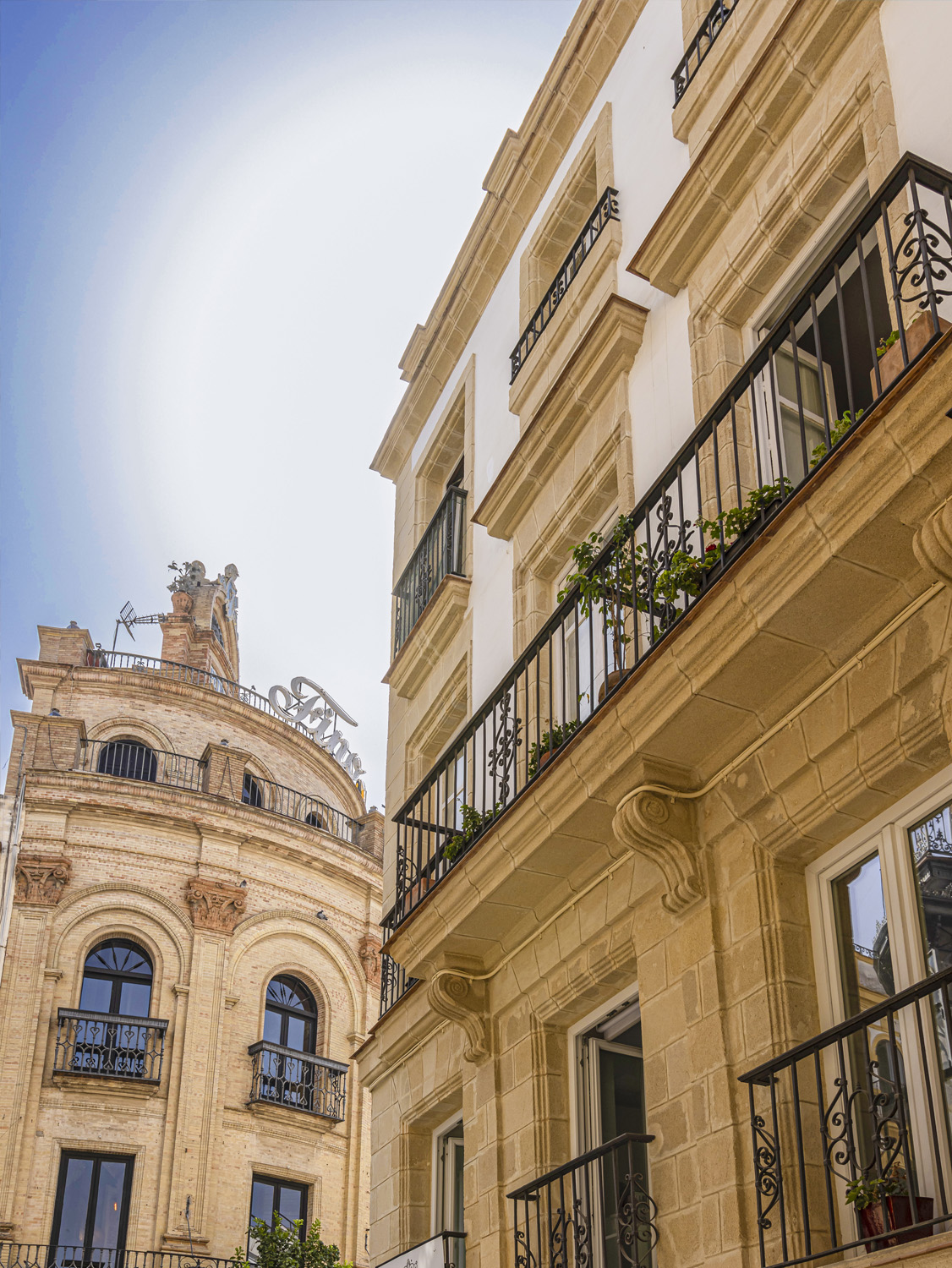 Casera Collections - The Homes