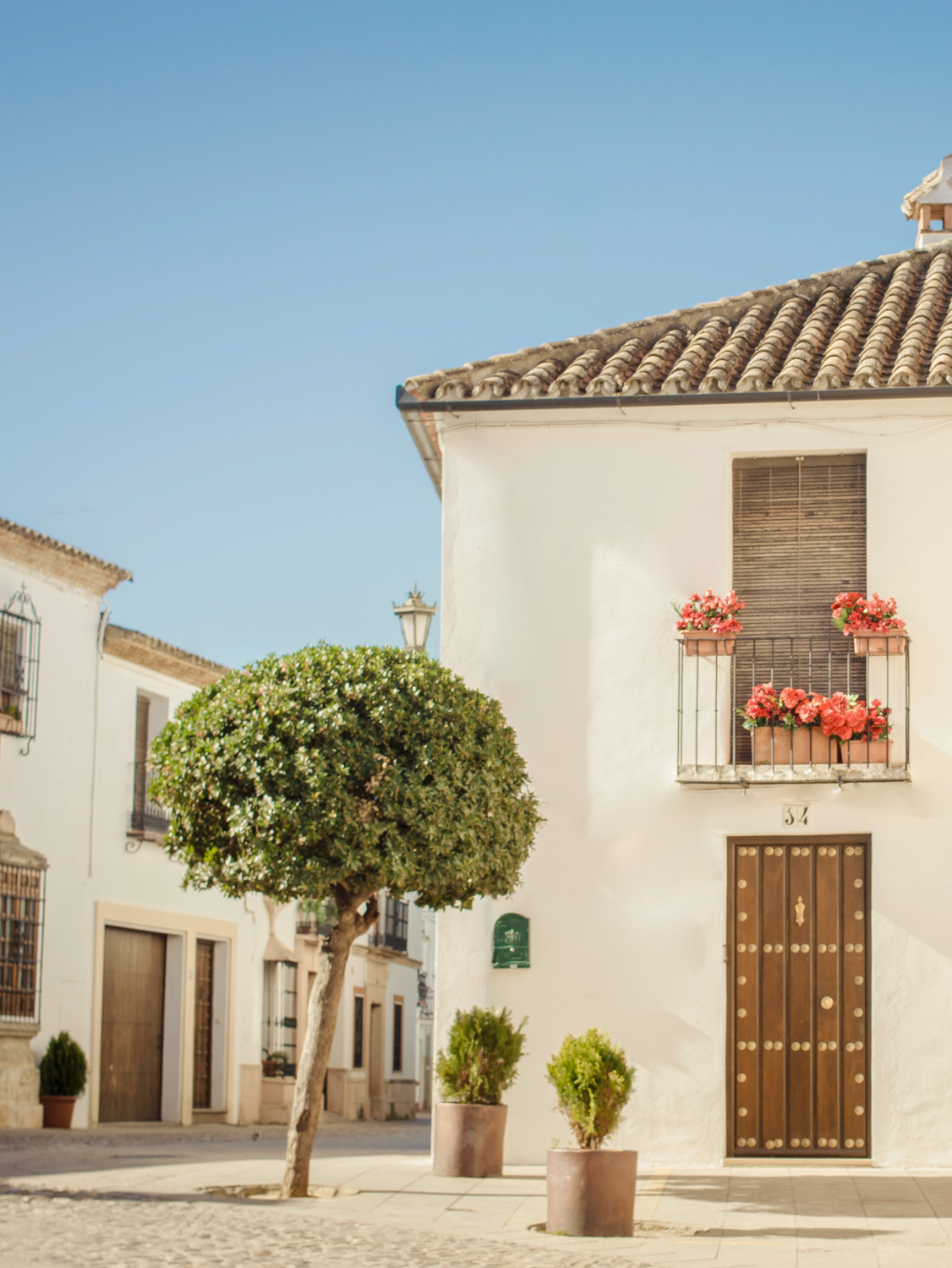 Casera Collections - The Homes