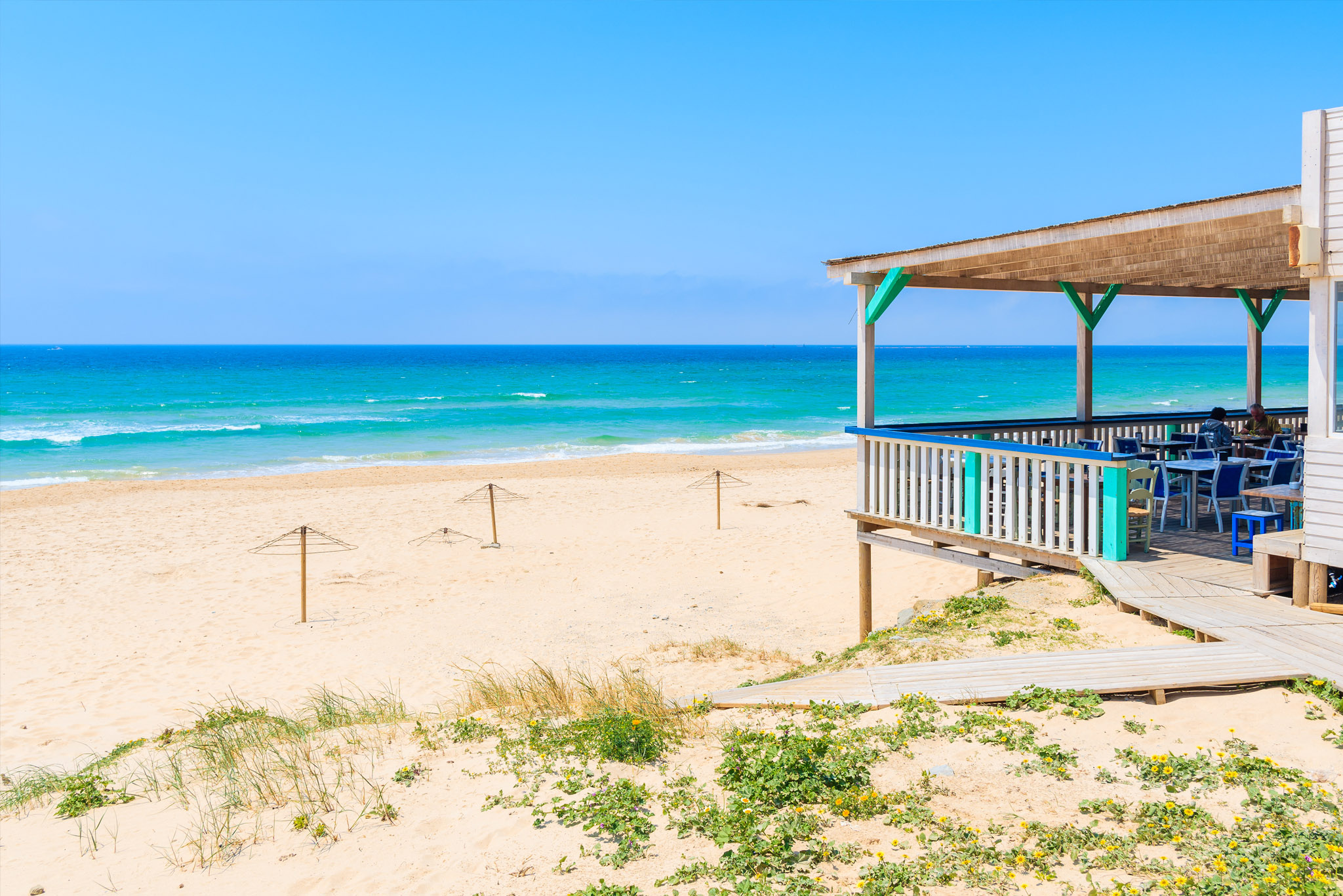 Cádiz Province: Where the Luxury of Living Well is Simply Living. Beach Bars & Ventas